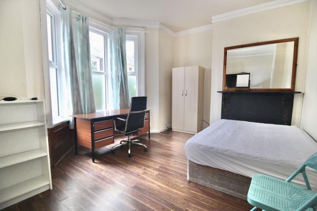 Property photo 3 of 9 506Ec53F-0411-44C1-855A-43B23F41EE34_1_201_A.Jpeg