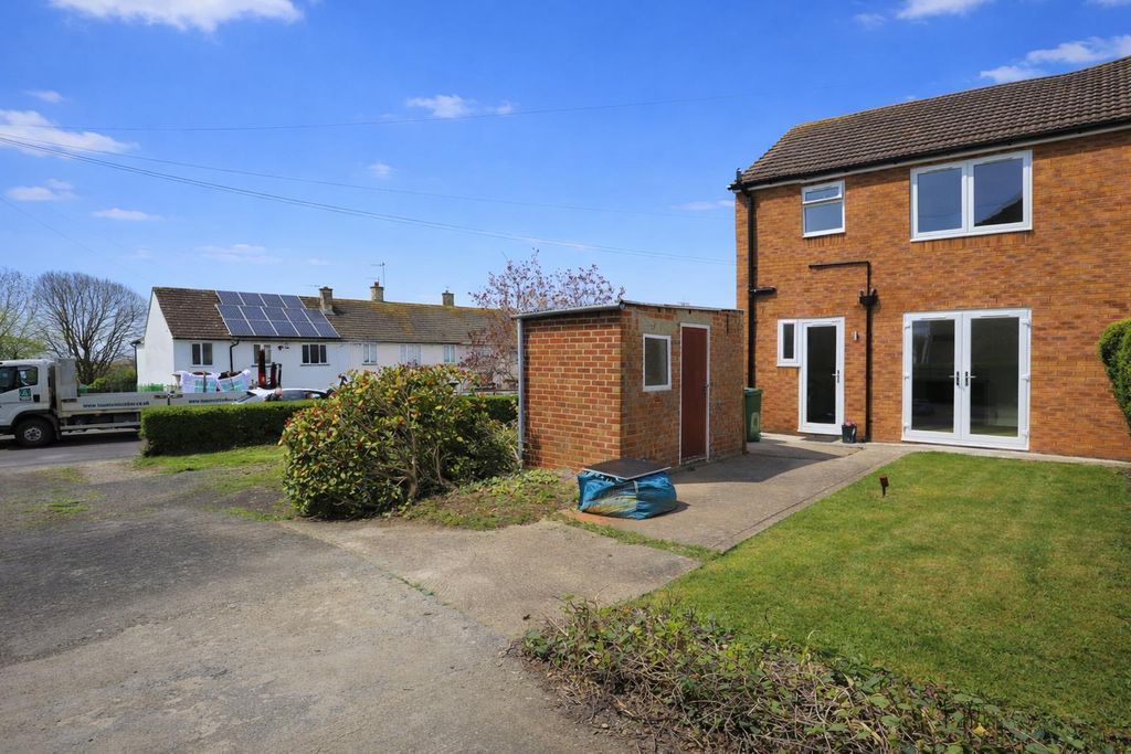 Property photo 3 of 22