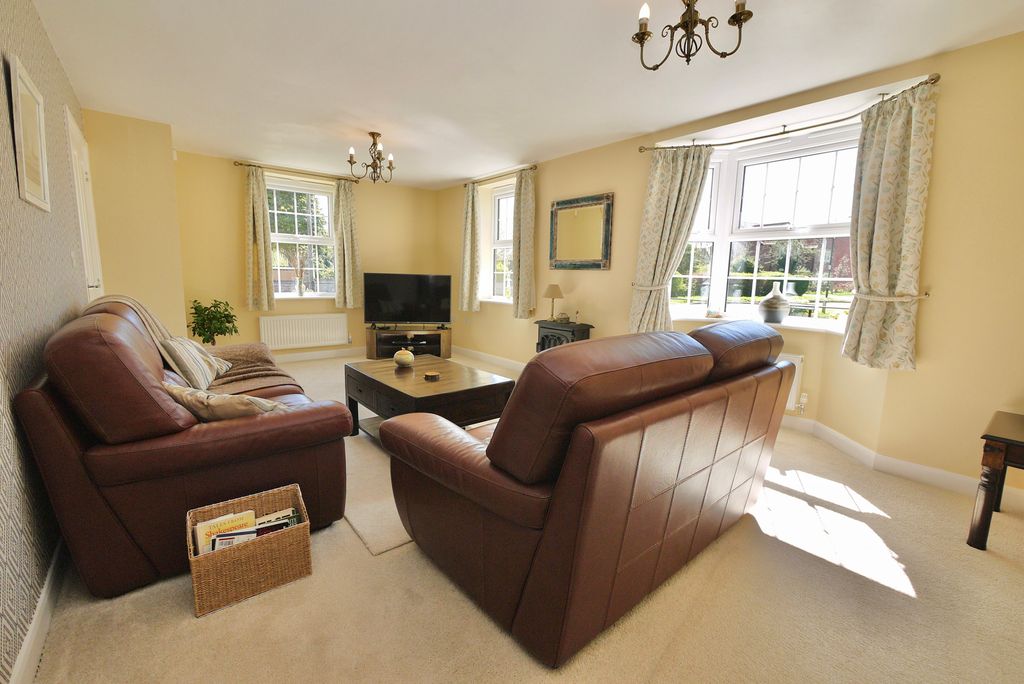 Property photo 3 of 32 3