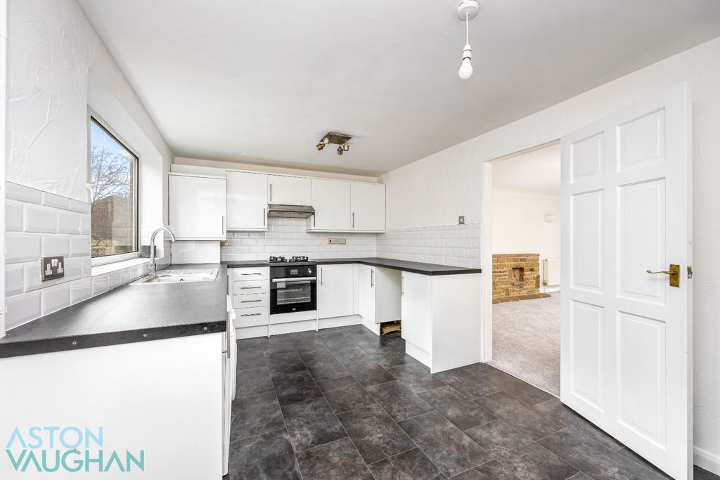 Property photo 2 of 10 4685491