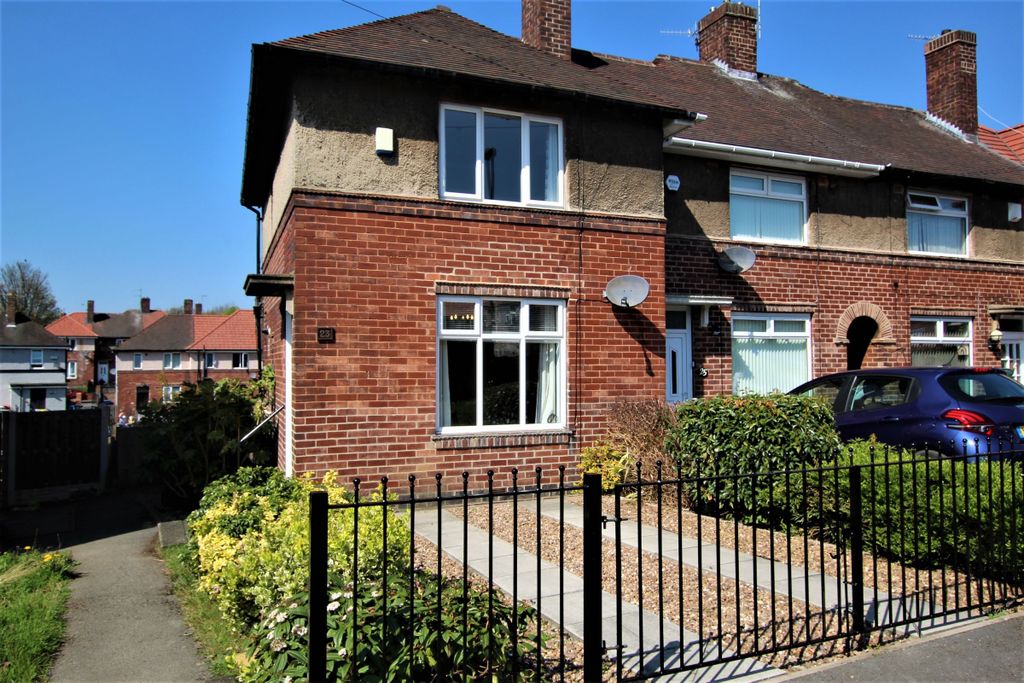 Property photo 1 of 23