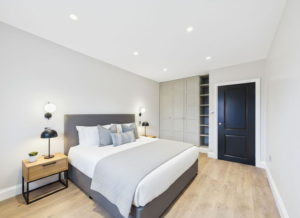 Property photo 3 of 7