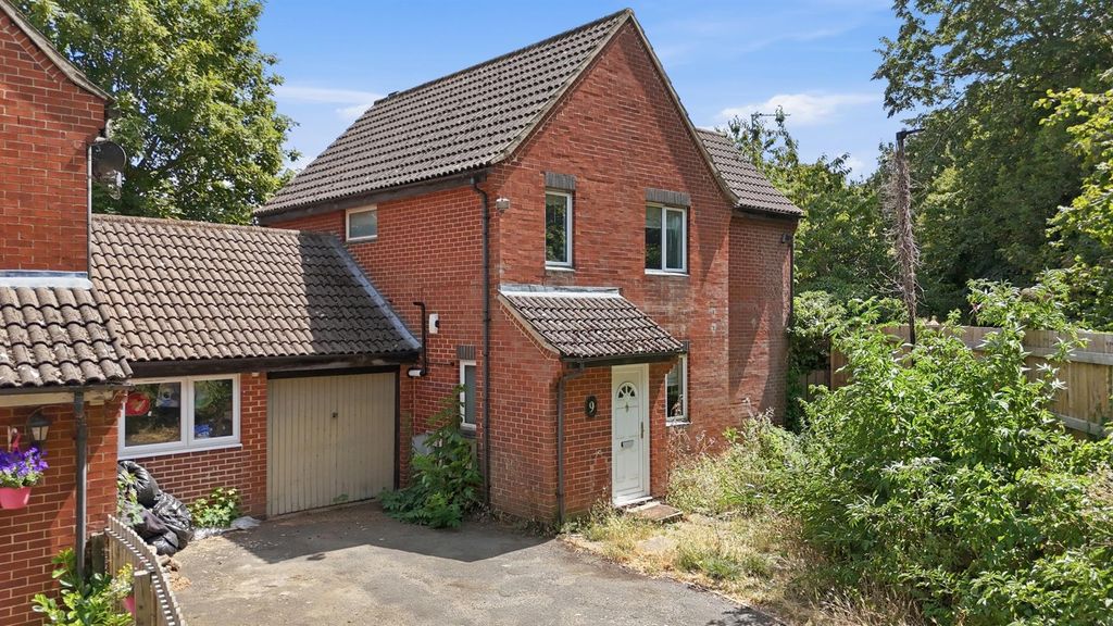 Property photo 1 of 14