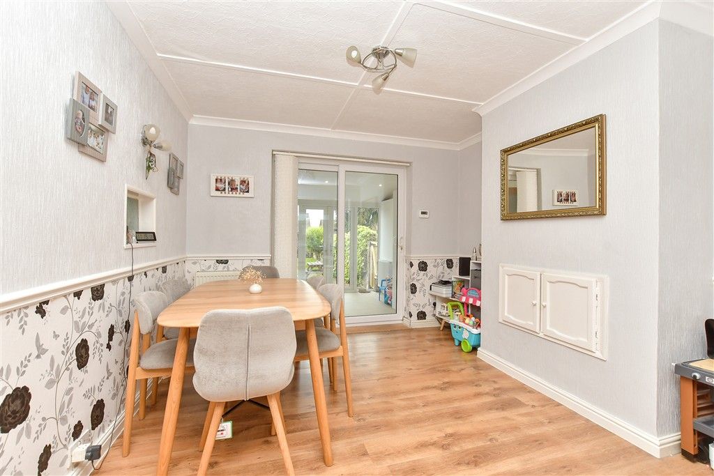 Property photo 3 of 13 Dining Area