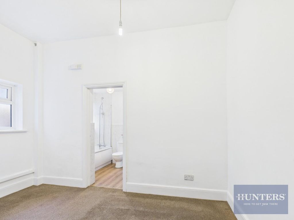 Property photo 3 of 5 Cam02256G0-Pr0458-Still002.Jpg