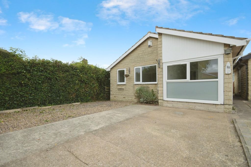 Property photo 1 of 16 Front 04.Jpg