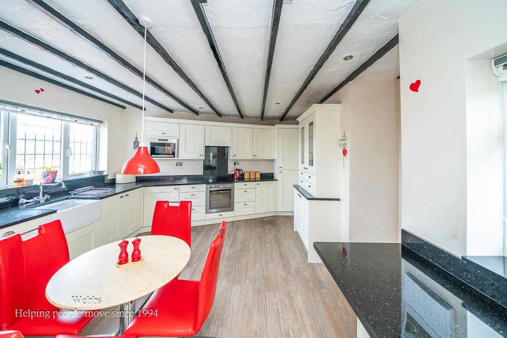 Property photo 3 of 75 Webbs-7.Jpg