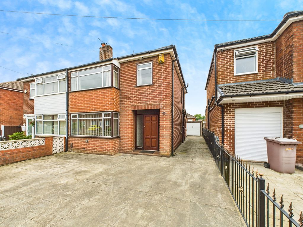 Property photo 1 of 21