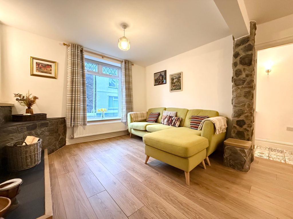 Property photo 3 of 16 Img_6953.Jpeg