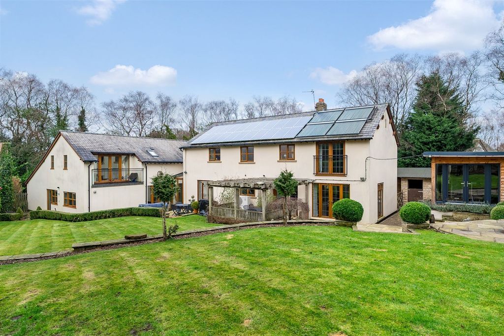 Property photo 2 of 38