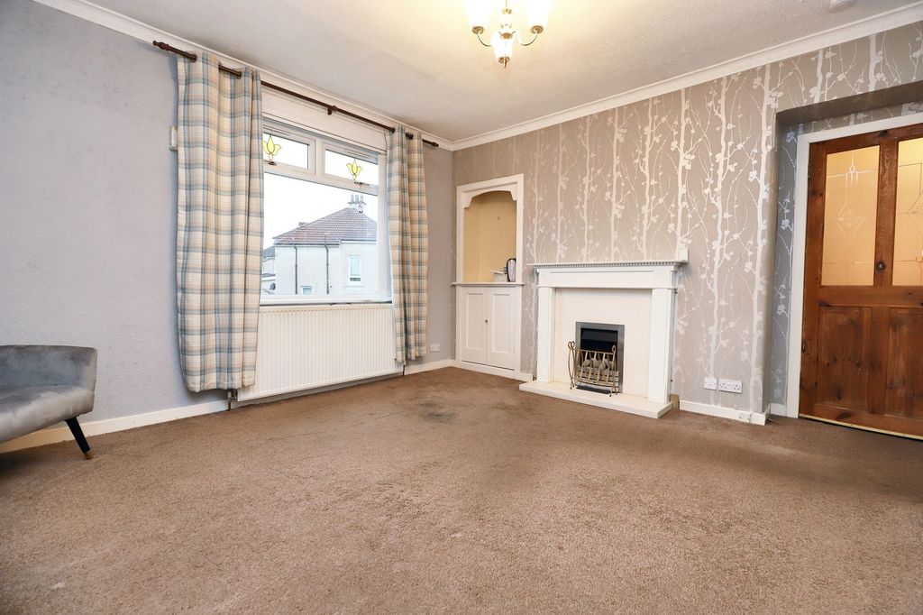 Property photo 3 of 16