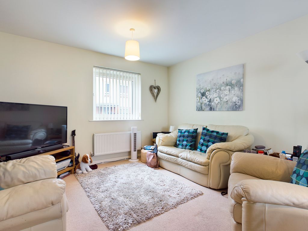 Property photo 2 of 9