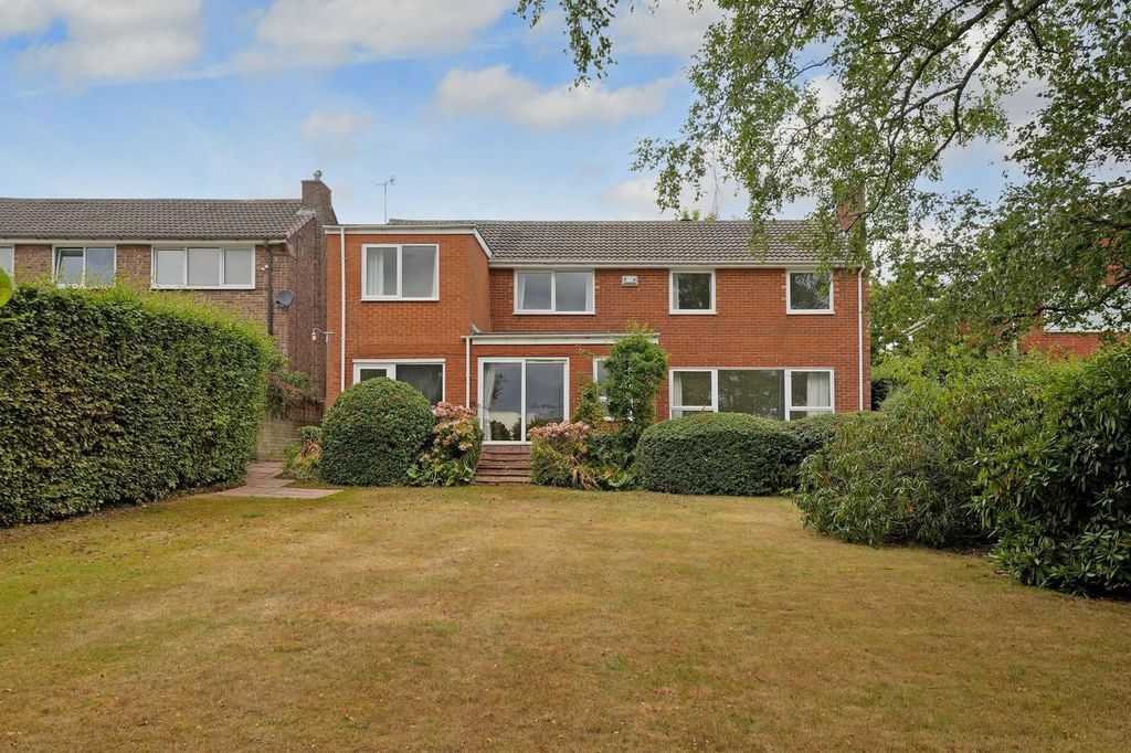 Property photo 1 of 47