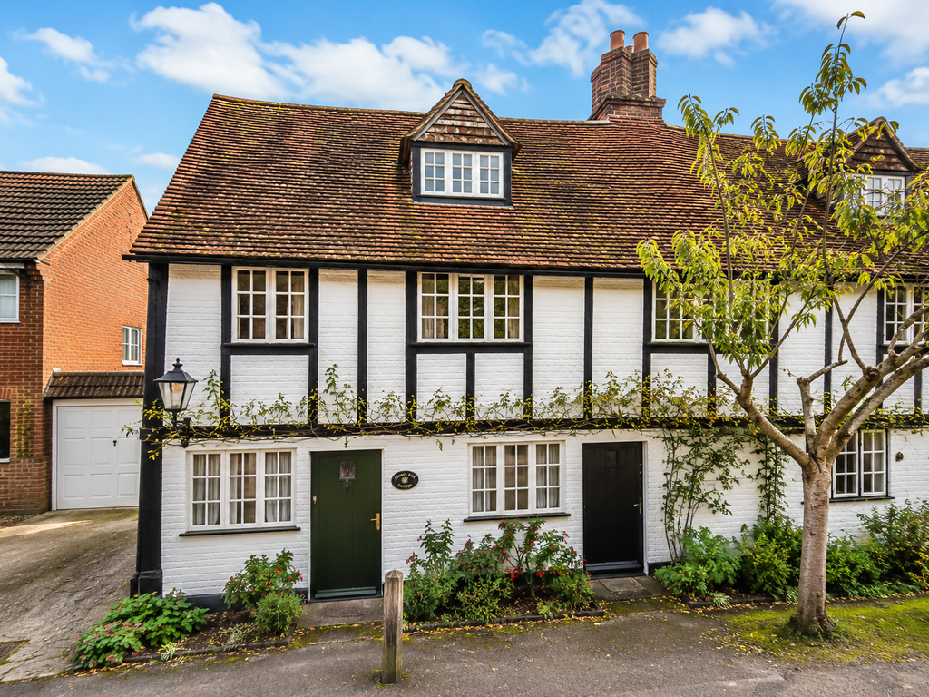 Property photo 1 of 10 40 CE Front
