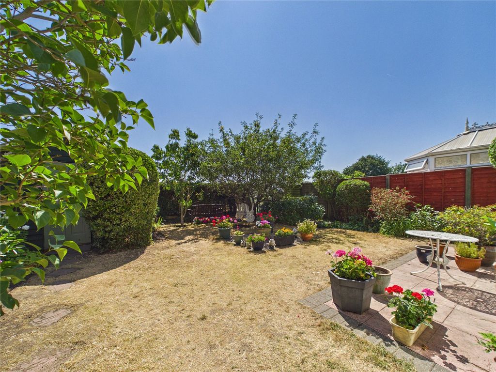 Property photo 3 of 19 Picture No. 11