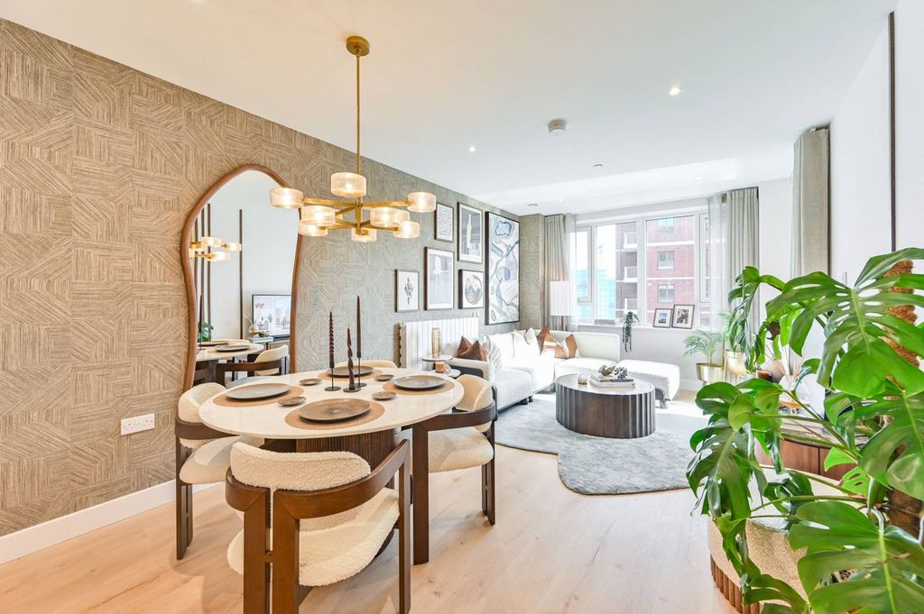 Property photo 1 of 29