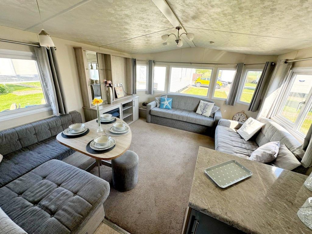 Property photo 1 of 7 Delta Sapphire 2019 Car0026492 104835317.Jpeg