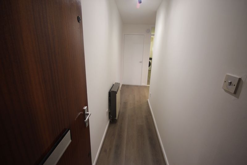 Property photo 3 of 9 Photo 5