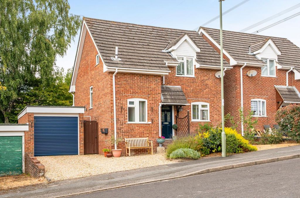 Property photo 1 of 17 1513595-5-6A8Eeb0E10F75.Jpg