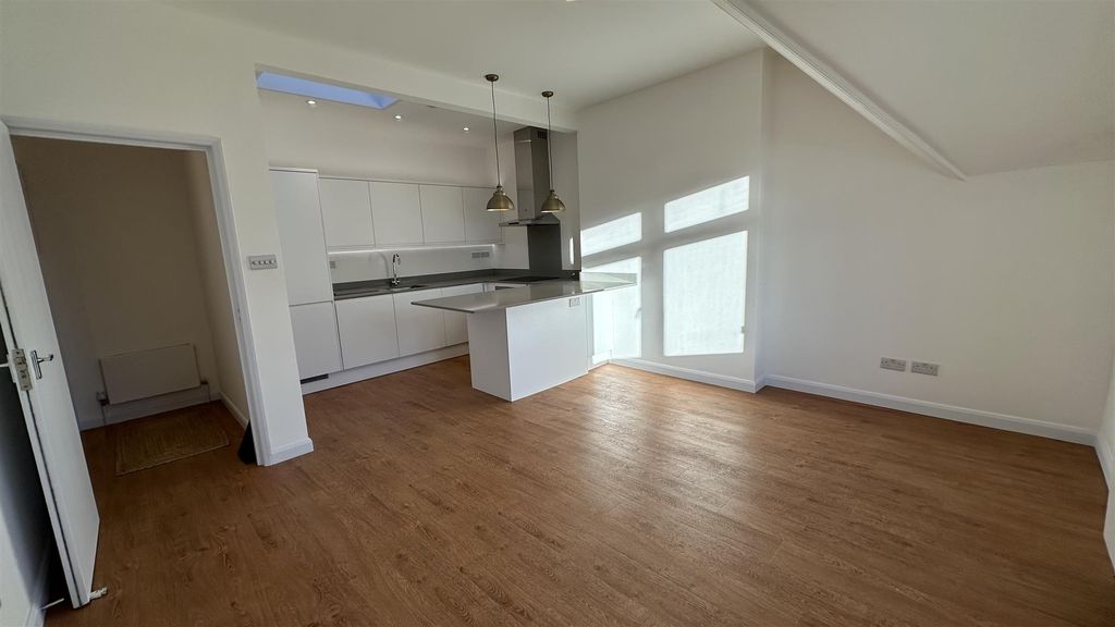 Property photo 1 of 9 Img_0839 1.Jpg