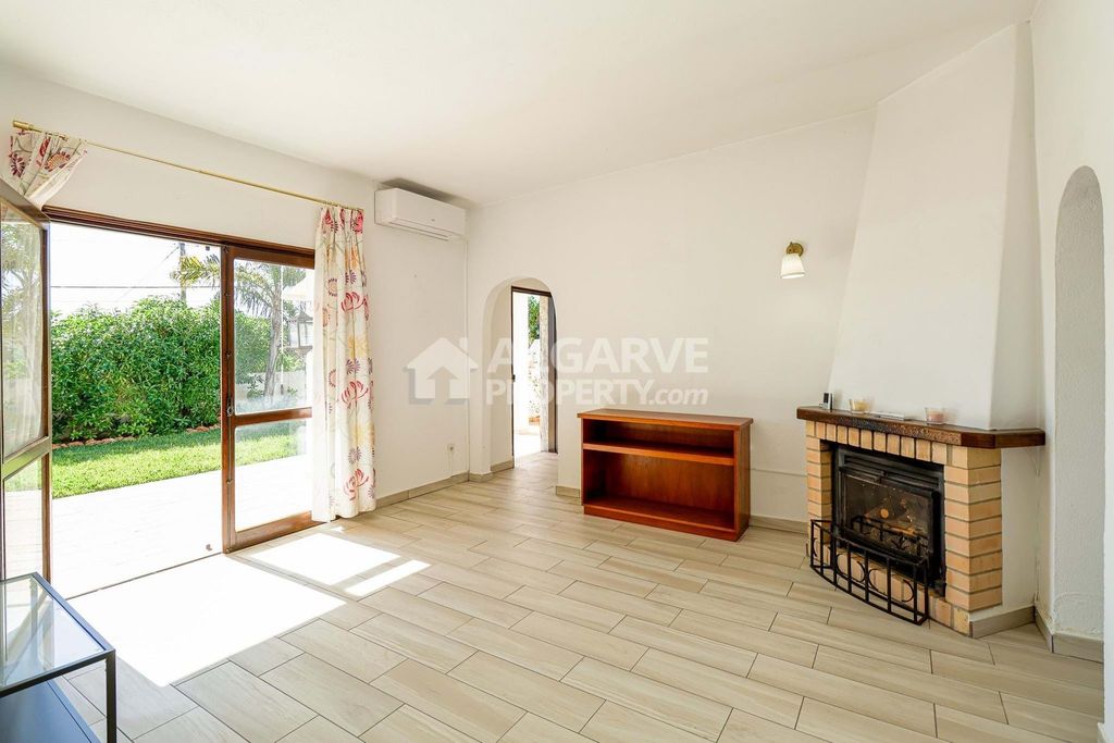 Property photo 2 of 38