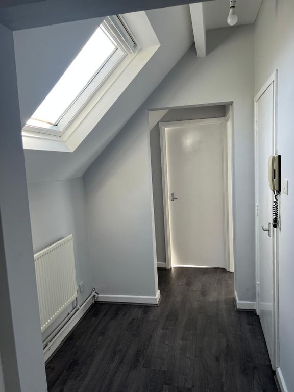 Property photo 2 of 4 Gallery