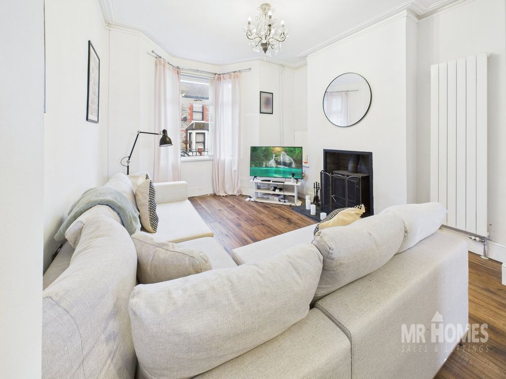 Property photo 2 of 29