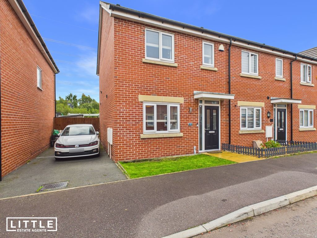 Property photo 1 of 31 Photo 28