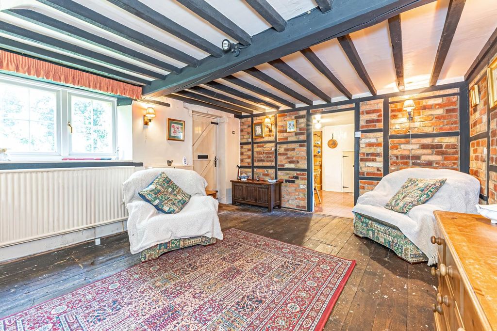 Property photo 3 of 17