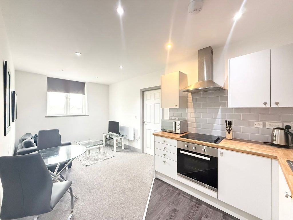 Property photo 2 of 5 Picture No. 05