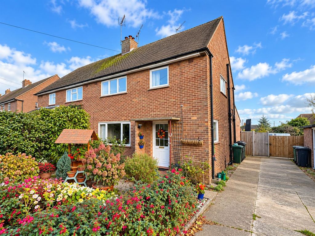 Property photo 1 of 25 2828.Png
