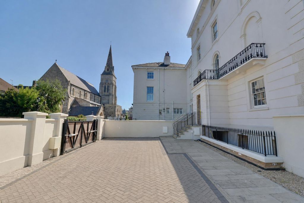 Property photo 1 of 11 CGI