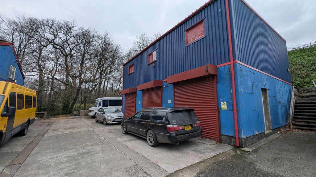 Property photo 3 of 9