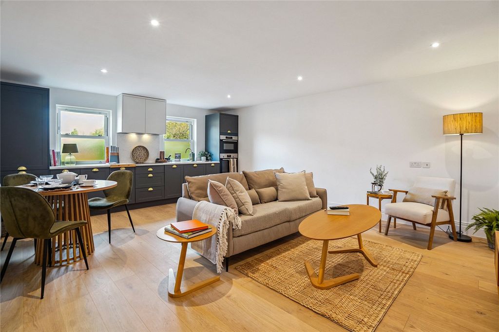 Property photo 1 of 9 Picture 1