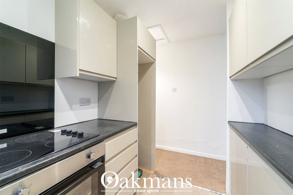 Property photo 2 of 16 Picture No. 10