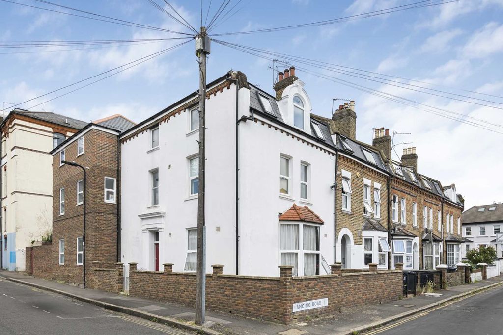 Property photo 1 of 9