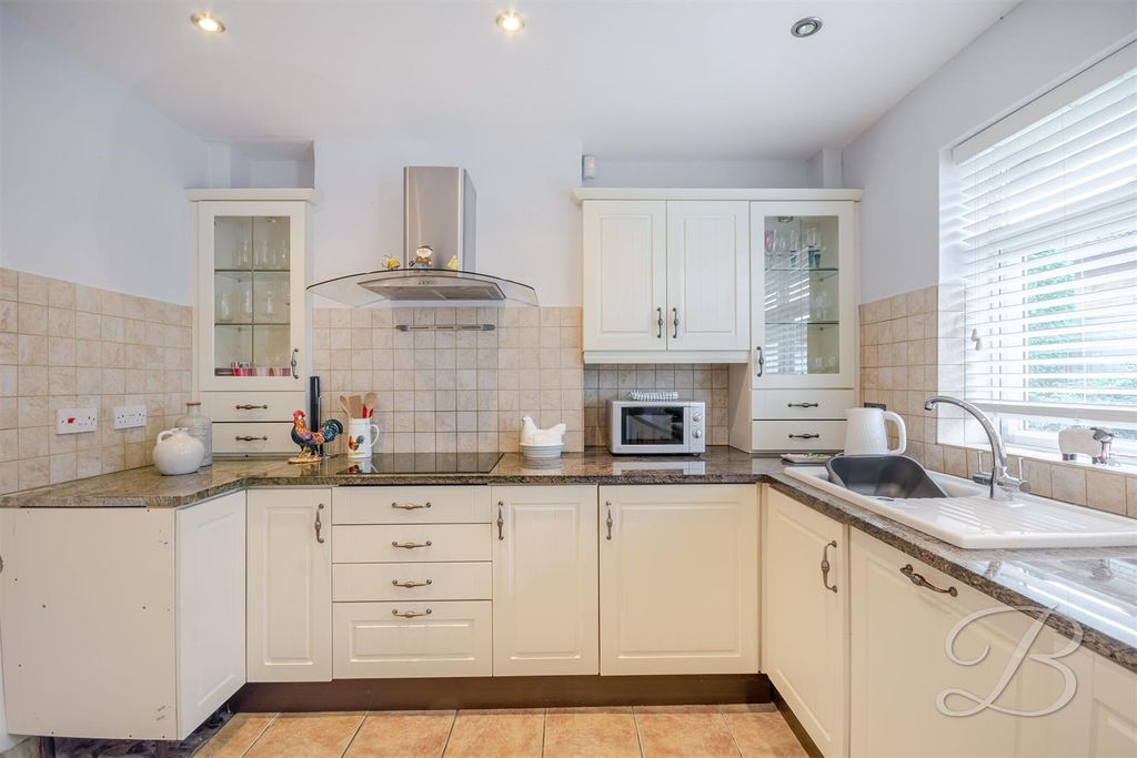 Property photo 3 of 26 Ccltd-22.Jpg