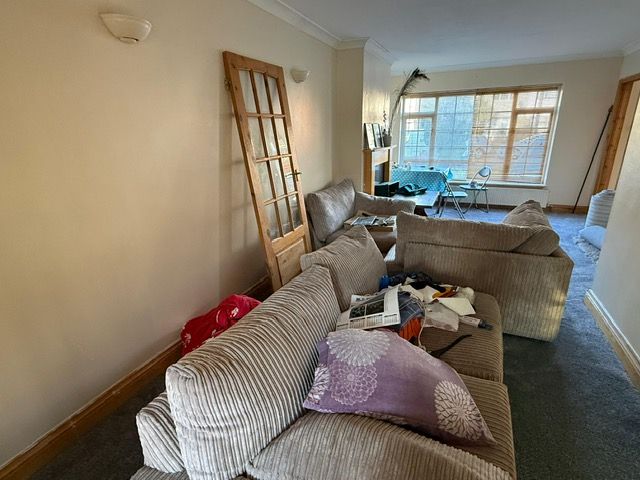 Property photo 3 of 5