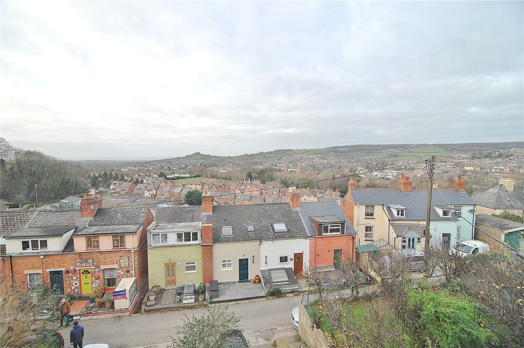 Property photo 2 of 15 Picture No. 09