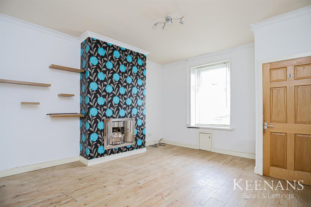 Property photo 2 of 16 1.Jpg