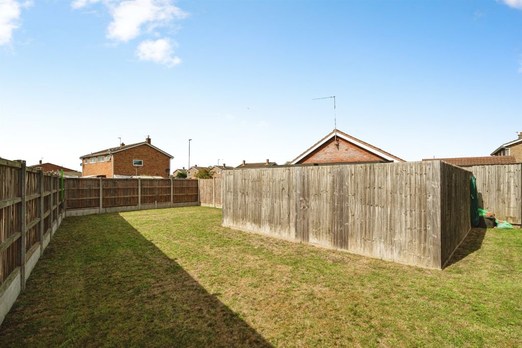 Property photo 3 of 24