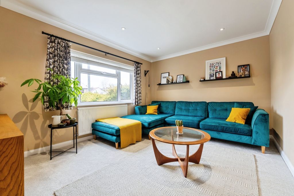 Property photo 2 of 22 1116