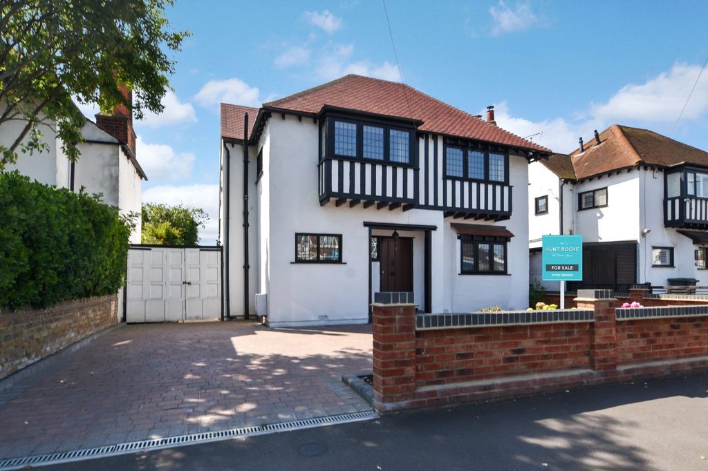 Property photo 1 of 38 Picture No. 40