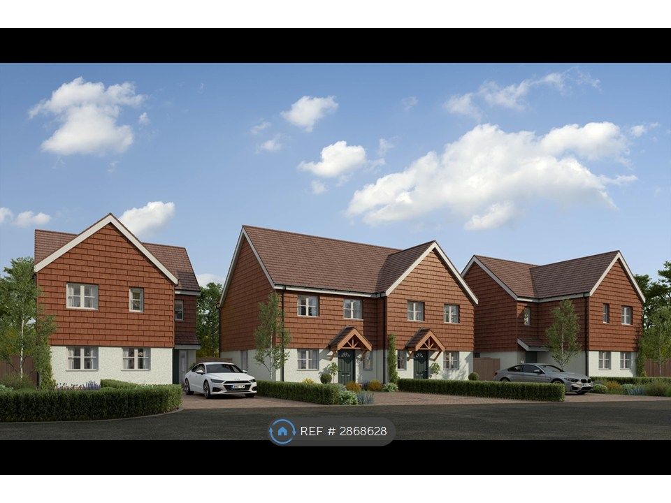 Property photo 1 of 13 Great Oaks