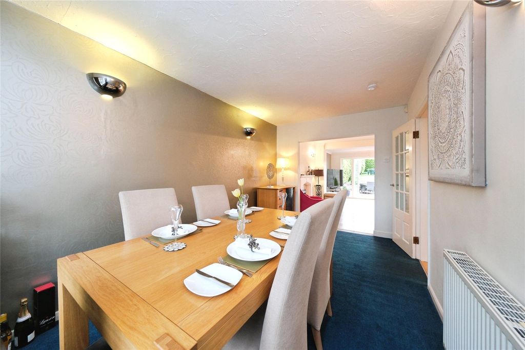 Property photo 3 of 31 Picture No. 51