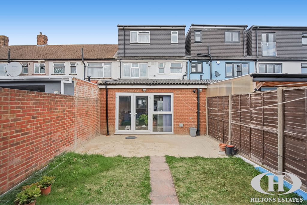 Property photo 3 of 3