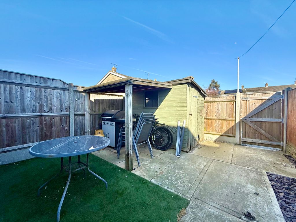 Property photo 2 of 14