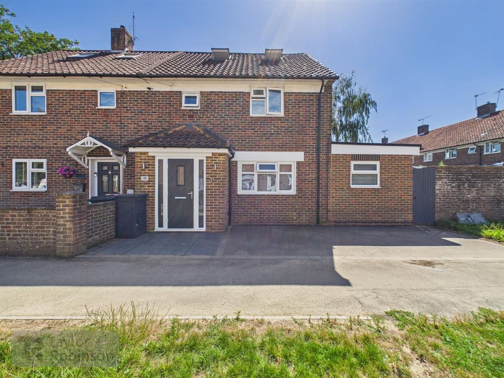 Property photo 1 of 20 Cam02600G0-Pr0776-Still029.Jpg