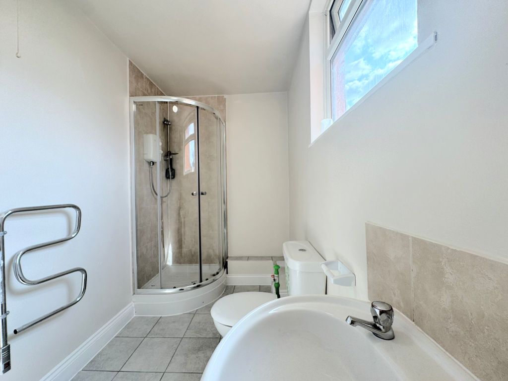 Property photo 3 of 6 Shower Room