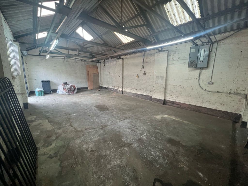 Property photo 2 of 4